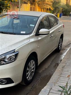 نیسان سێنترا